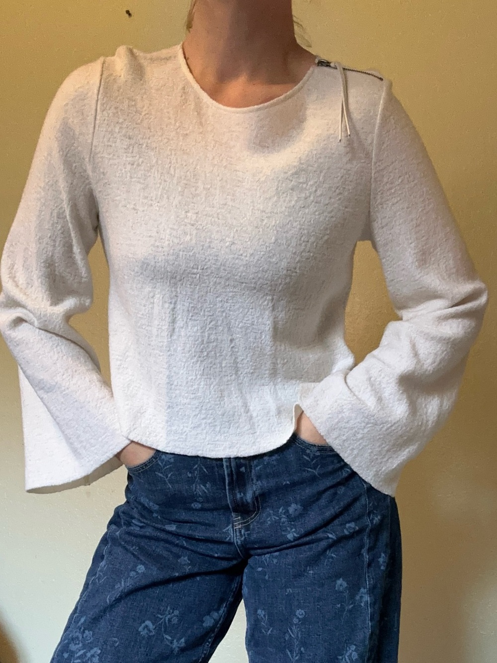 BCBGeneration Wool Mix Crop Boxy Top Bell Sleeve M